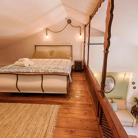 Apartment The Old Symi